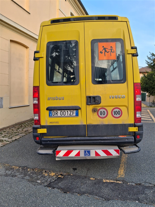 Alienazione scuolabus comunale